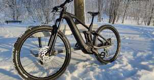 Cube täysjousitettu maastopyörä 29